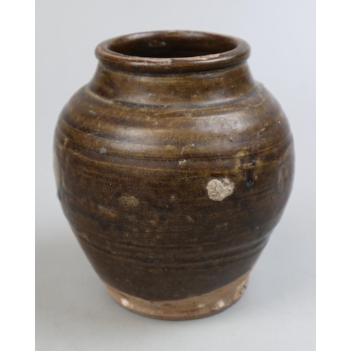 133 - Brown glazed Song Dynasty gunpowder jar - Approx height 15cm