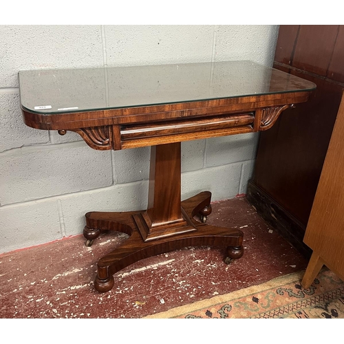 325 - Fine quality early Victorian mahogany card table