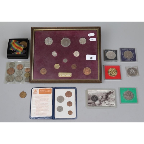 98 - Collection of vintage coins and notes