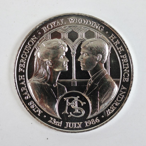 103 - 925 Silver commemorative coin of the Royal Wedding 1986