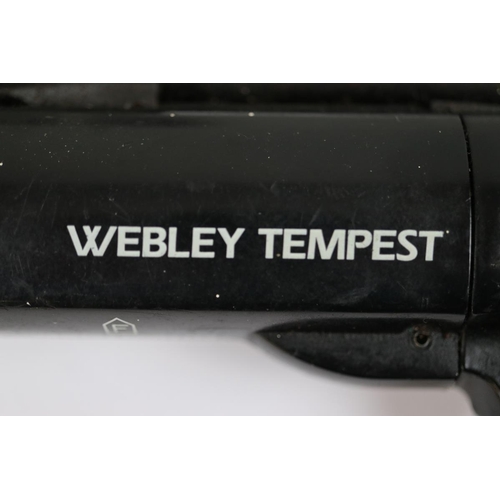 121 - Webley tempest air pistol