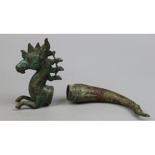 143 - Antique Indonesian bronze nut holder great patina - Approx 20cm head to tail