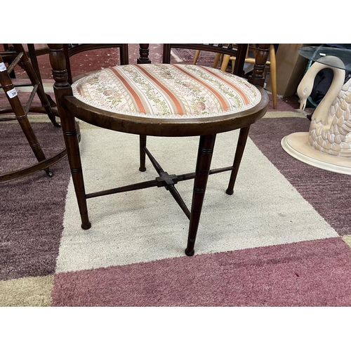 267 - Inlaid mahogany corner chair