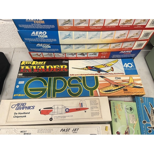 347 - Collection of model airplane kits