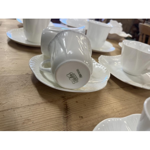 391 - Shelly White Dainty tea set