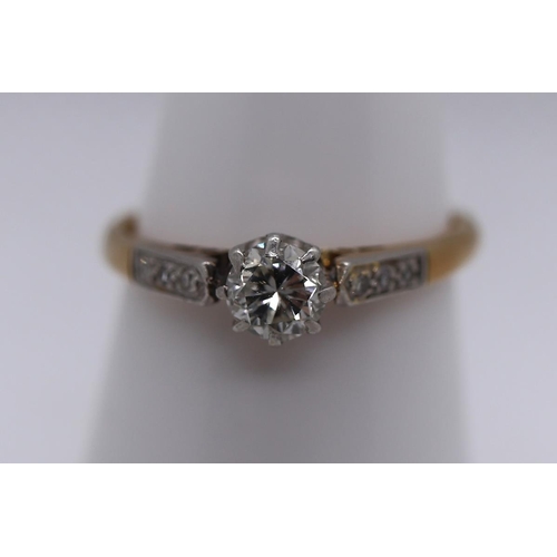 40 - 18ct gold diamond solitaire ring - Size K