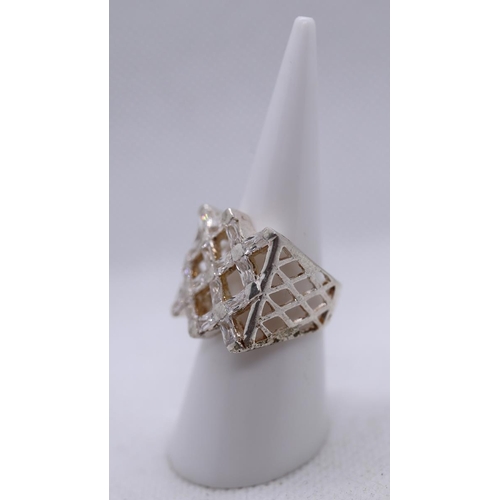 43 - Silver stone set ring - Size N