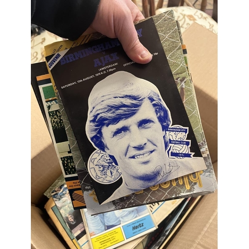 469 - Birmingham City football programmes, newspaper cuttings etc