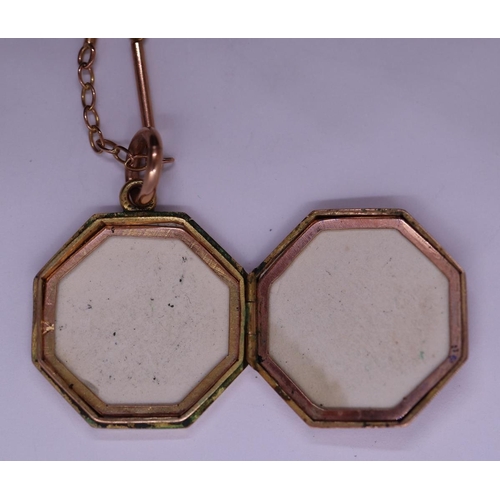 53 - 9ct gold necklace with octagonal locket - Approx 8g