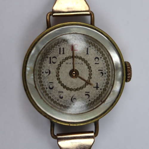 92 - Watch with 9ct gold straps