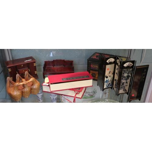 145 - Collectables to include decorative wooden box and miniature Japanese screens