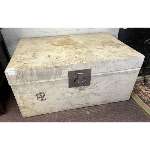 331 - Early 20thC Chinese pigskin trunk - Approx size: W: 84cm D: 59cm H: 41cm