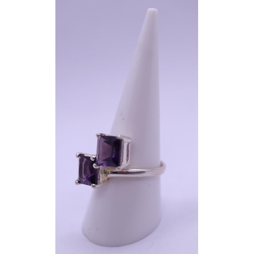 17 - Silver amethyst ring - Size P