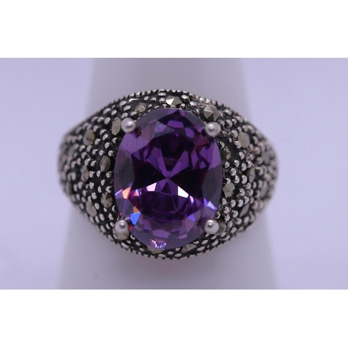 36 - Silver & amethyst ring - Size S