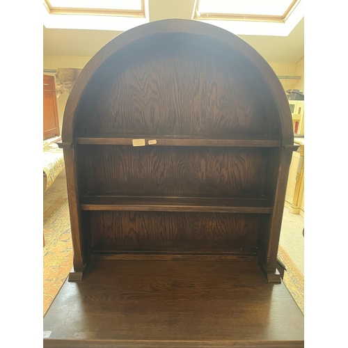 392 - Oak Old Charm dresser