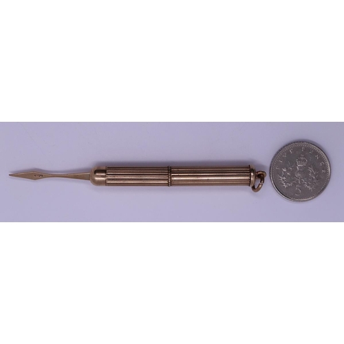 53 - 9ct gold propelling toothpick - Approx weight 5.8g