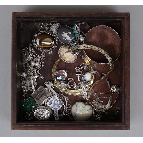 95 - Mother-of-pearl inlaid jewellery box containing silver necklaces, bracelets, lockets, pendants, etc.