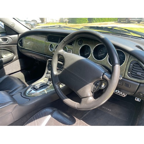 452 - 2003 Jaguar XK8 4.2 146,000 - Current owner has owned the car since 22/3/2011 (13 years) and it's be... 