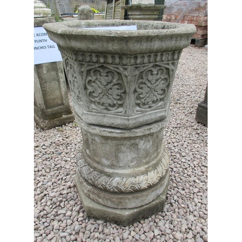 150 - Gothic style urn on round fluted plinth - Approx Height: 76cm Diameter: 51cm