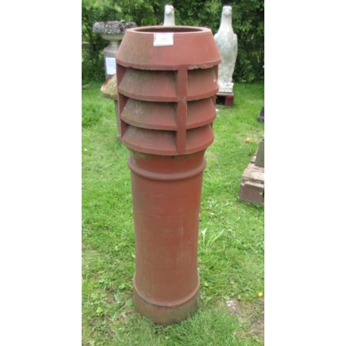 252 - Tall terracotta chimney pot - Approx Height: 106cm