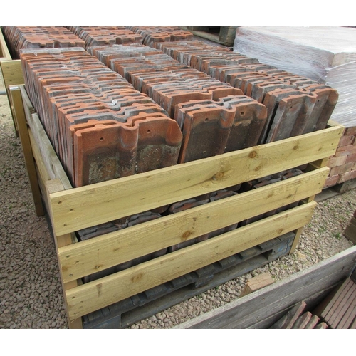 43 - 186 reclaimed terracotta clay double roman roof tiles