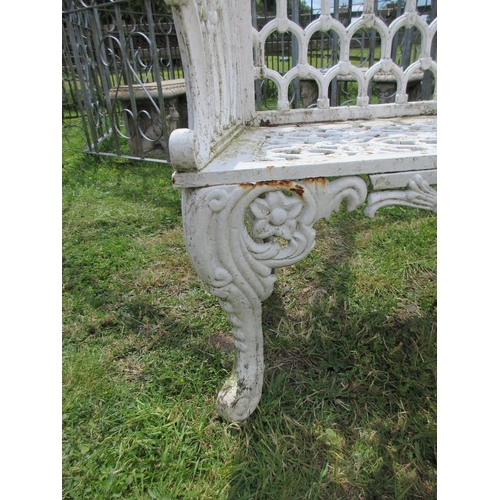 243 - Beautiful cast iron bench - Approx Length: 115cm