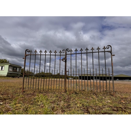 270 - Pair antique wrought iron garden gates - Approx size: 244cm x 122cm