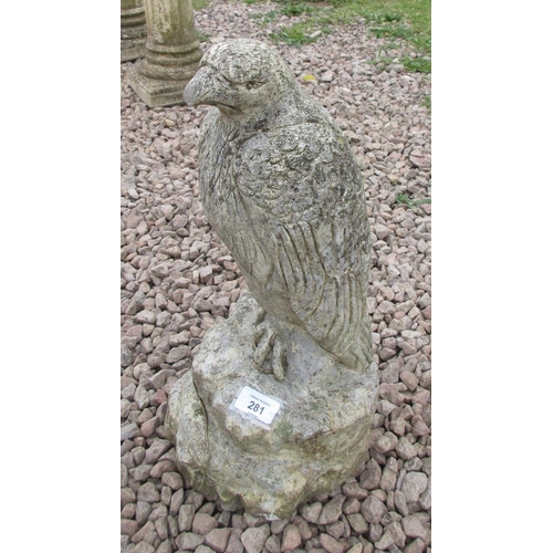 281 - Stone statue of an eagle