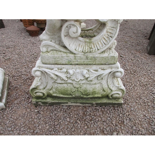 306 - 2 stone cherubs on stone plinths - Approx Length: 80cm Width: 42cm Height: 122cm