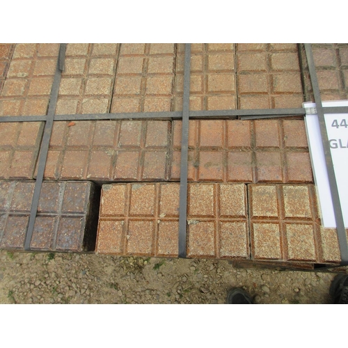 32 - 440 Victorian salt glazed stable block pavers