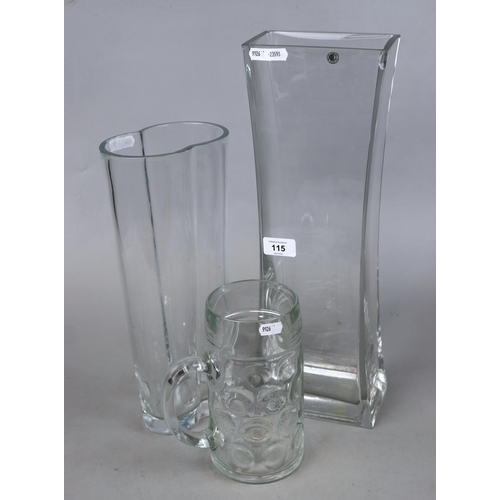 115 - Collection of glass vases - Approx height of tallest: 45cm