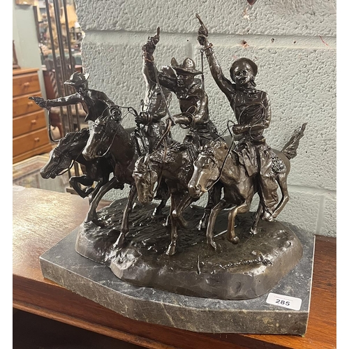 285 - Bronze signed Frederic Remington - Coming Through The Rye - Approx height: 35cm & length: 37cm