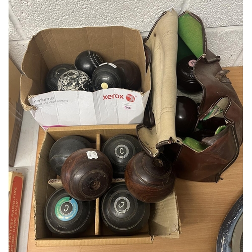298 - Collection of bowling balls