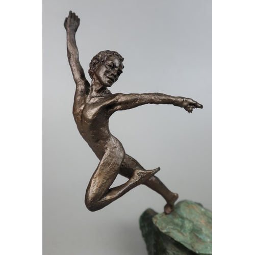 123 - 'Free spirit' sculpture by Grace Critchley - Approx height: 29cm