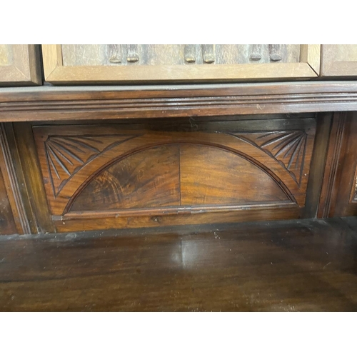 326 - Carved sideboard - Approx size: L: 150cm W: 54cm H: 126cm