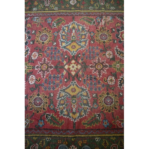 420 - Large patterned rug - Approx 222cm x 265cm