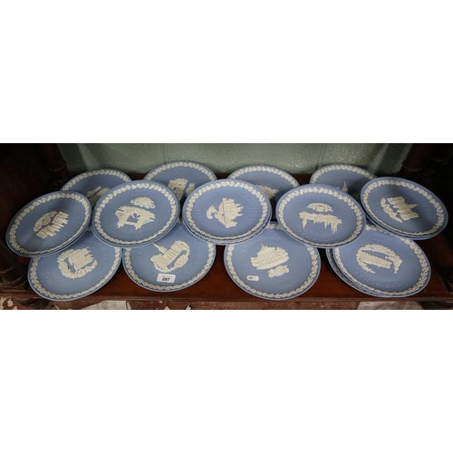 207 - Large collection of Wedgwood Jasperware plates