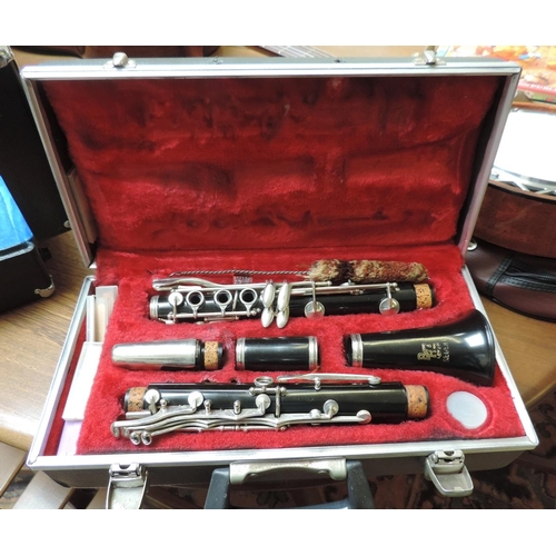 465 - Cased clarinet