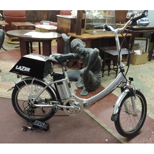 501 - Electric folding bike in working order to include helmet