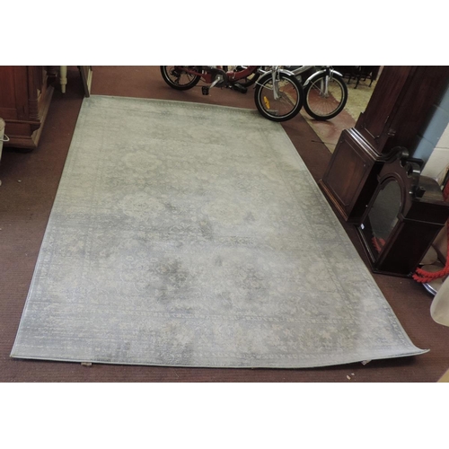 503 - Large rug - Approx 290cm x 200cm