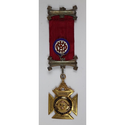 89 - 9ct gold (Approx weight of gold 23g) Buffaloes this order of merit and honour of knighthood medal on... 