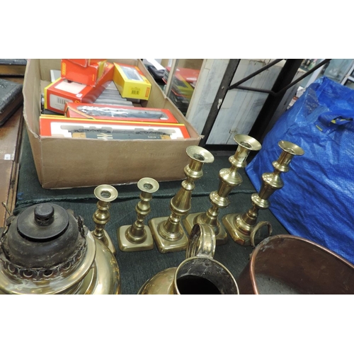 261 - Collection of brass and copper to include spirit kettle