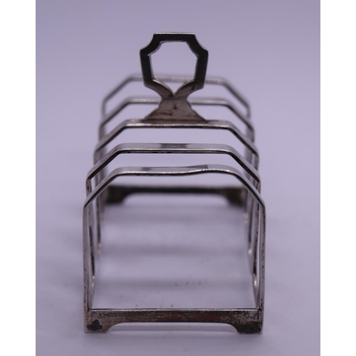 3 - Hallmarked silver toast rack - Approx weight 45g