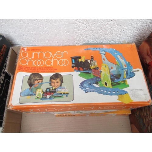 454 - Collection of vintage childrens games