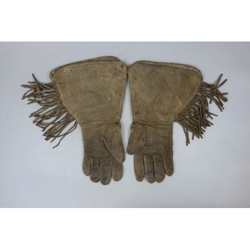 190 - Pair of Native American gauntlets