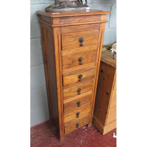 302 - Tall chest of 7 drawers - Approx W: 40cm D: 30cm H: 110cm