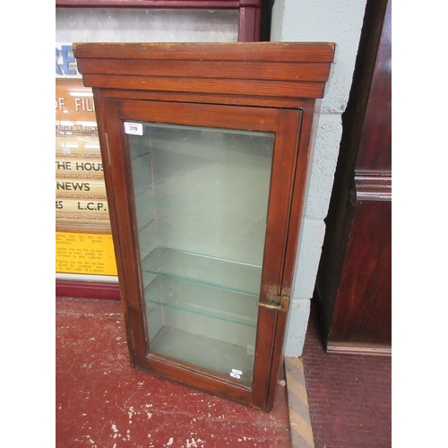 319 - Display cabinet