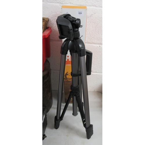 324 - Vanguard MK-4 camera/video tripod