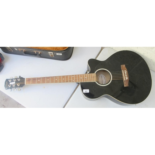 421 - Swift acoustic guitar