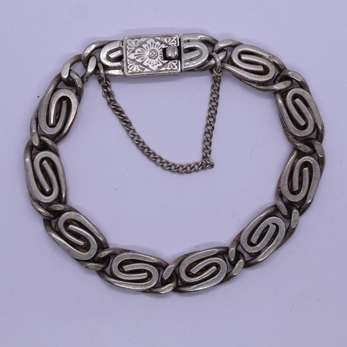 52 - Hallmarked silver bracelet